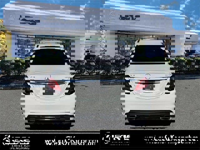 Used 2020 Mercedes-Benz C 300 4MATIC Sedan image 4