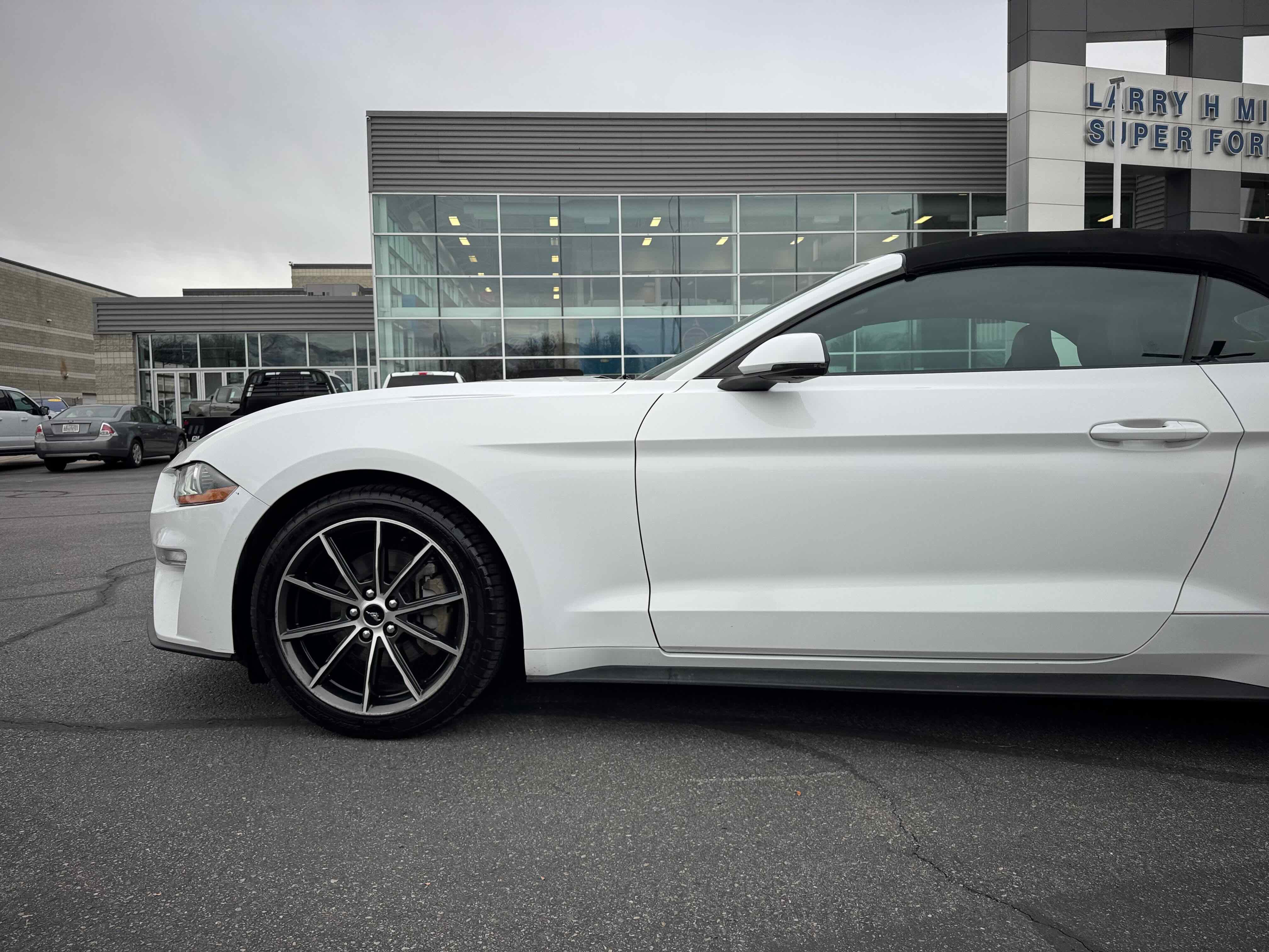Certified 2018 Ford Mustang Premium w/ Equipment Group 201A image 2