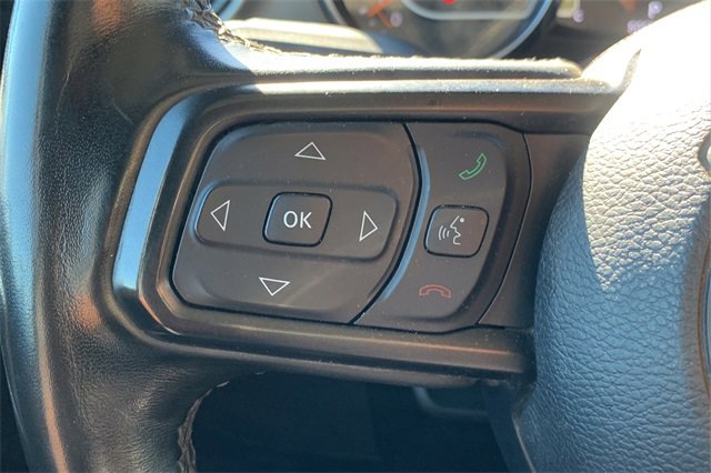 Certified 2022 Jeep Gladiator Willys image 25