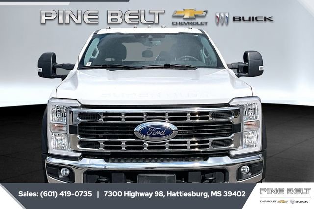 Used 2023 Ford F450 XLT w/ XLT Value Package image 3