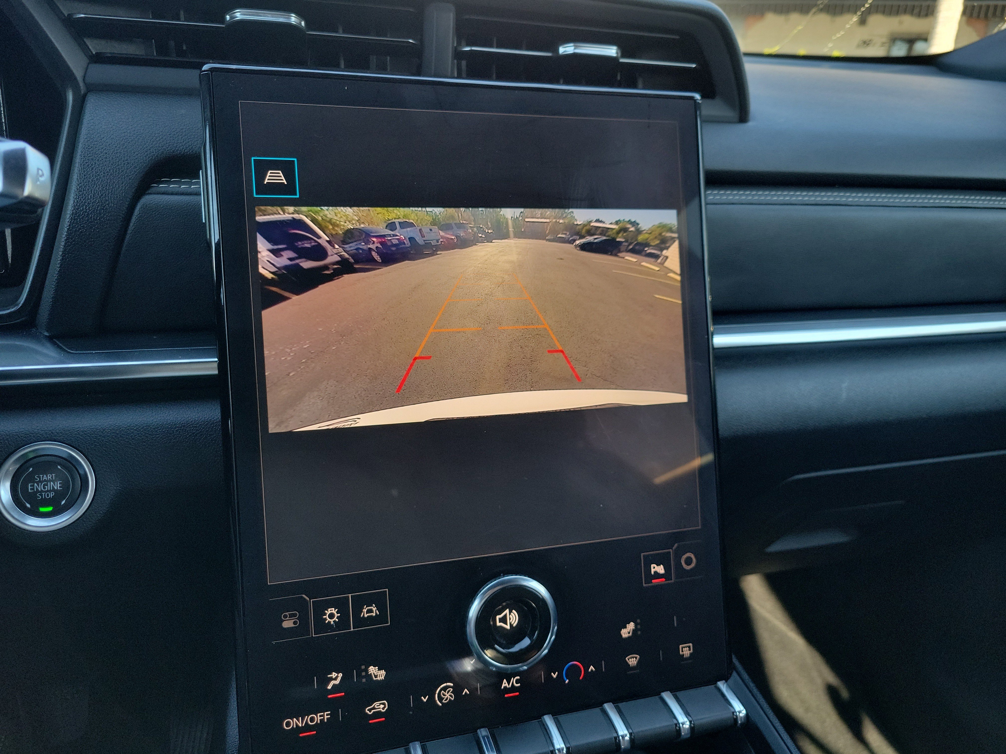 Used 2025 GMC Terrain Elevation image 23