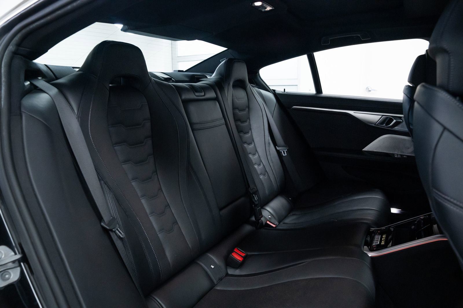 Used 2022 BMW M850i Gran Coupe xDrive image 22