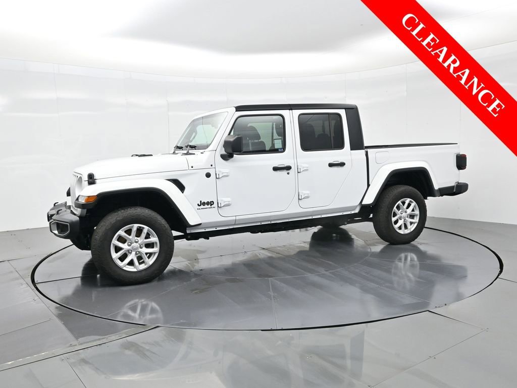 Used 2023 Jeep Gladiator Sport image 10