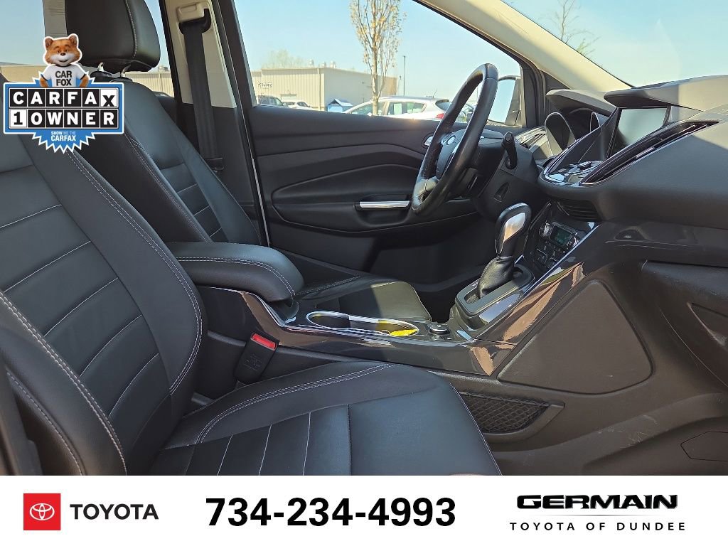 Used 2014 Ford Escape Titanium w/ Equipment Group 401A AWD/4WD image 17