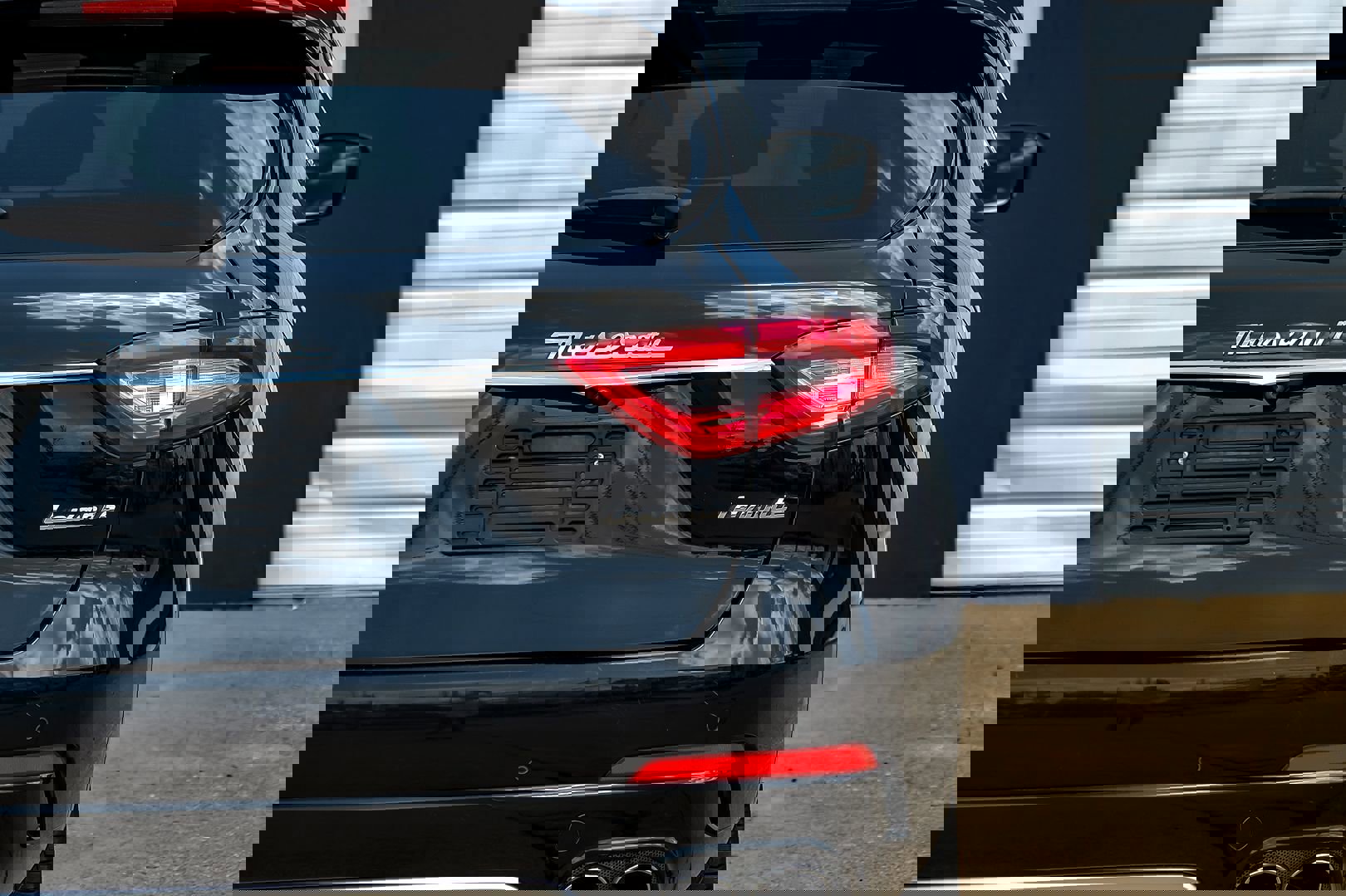 Used 2019 Maserati Levante S GranLusso image 45