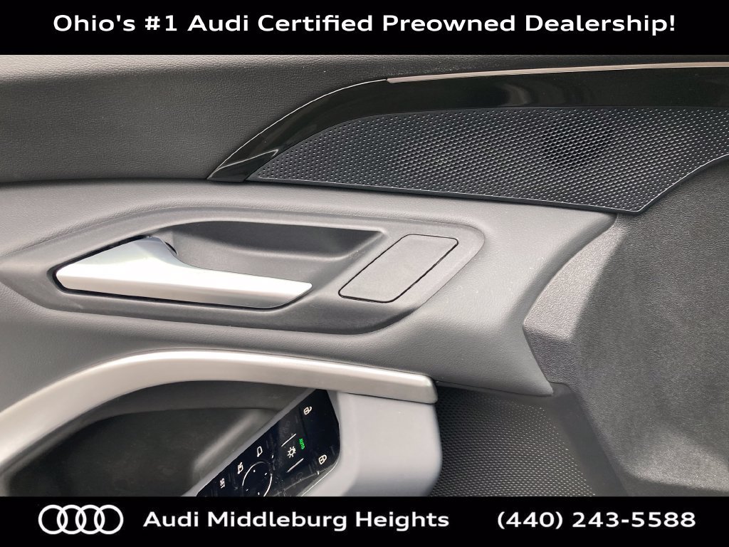 Certified 2025 Audi Q5 Premium w/ Convenience Package AWD/4WD image 15