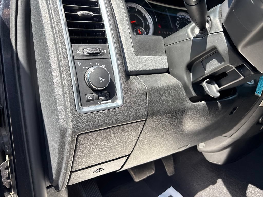 Used 2020 RAM 1500 Warlock AWD/4WD image 19