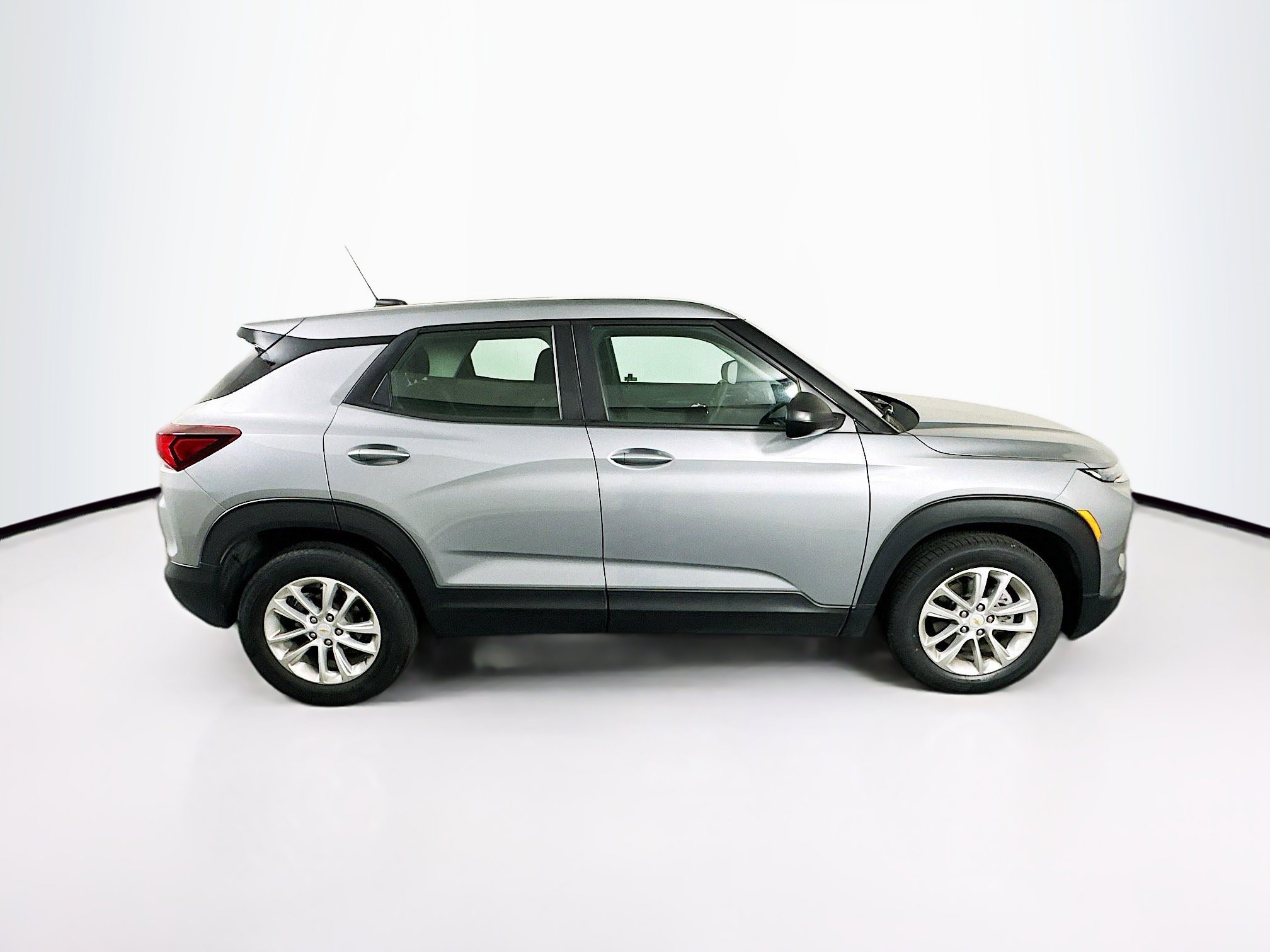 Used 2024 Chevrolet TrailBlazer LS image 10