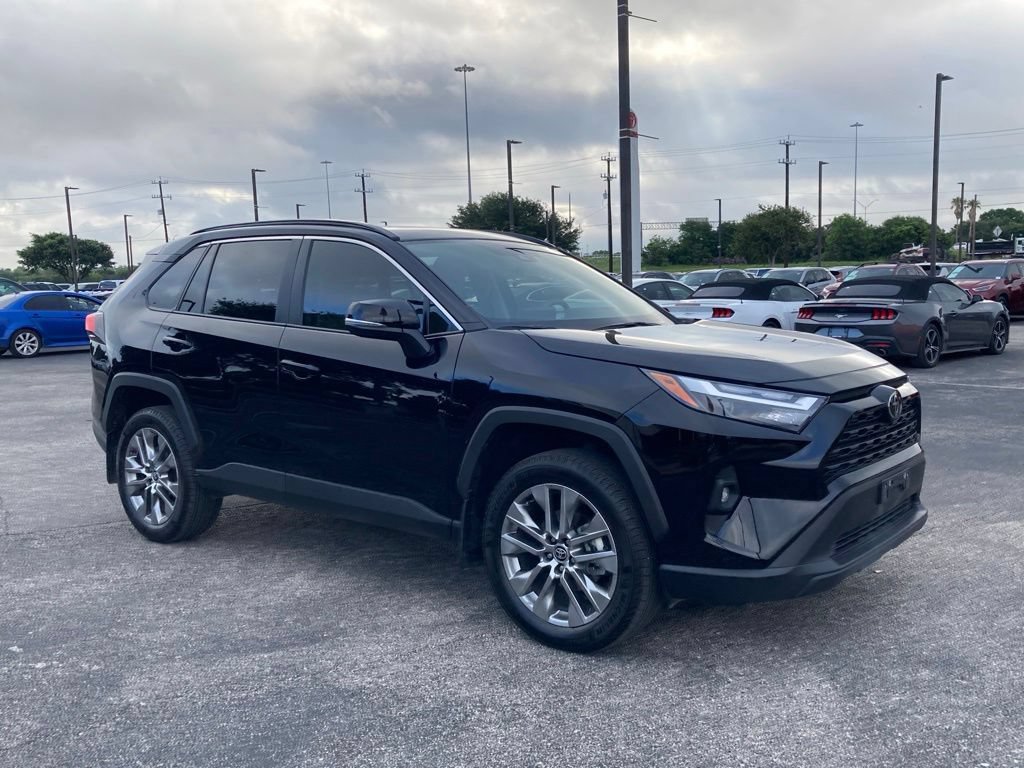 Certified 2025 Toyota RAV4 XLE Premium FWD image 3