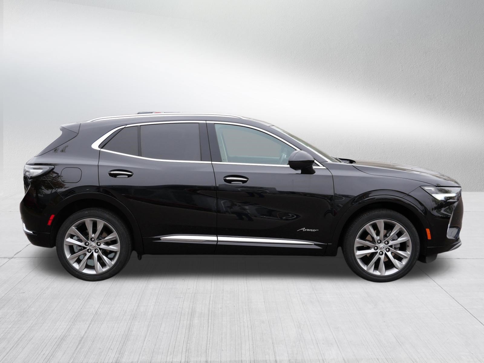 Used 2022 Buick Envision Avenir w/ Technology Package II AWD/4WD image 8