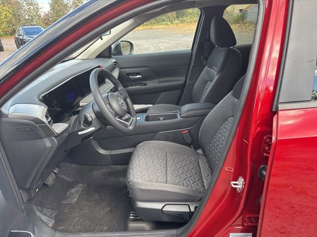 New 2026 Nissan Kicks SV w/ SV Premium Package AWD/4WD image 10