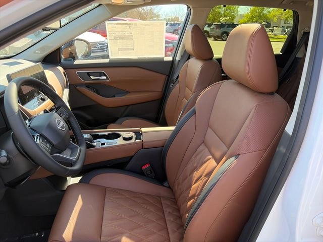 New 2026 Nissan Rogue Platinum w/ Platinum Premium Package image 16