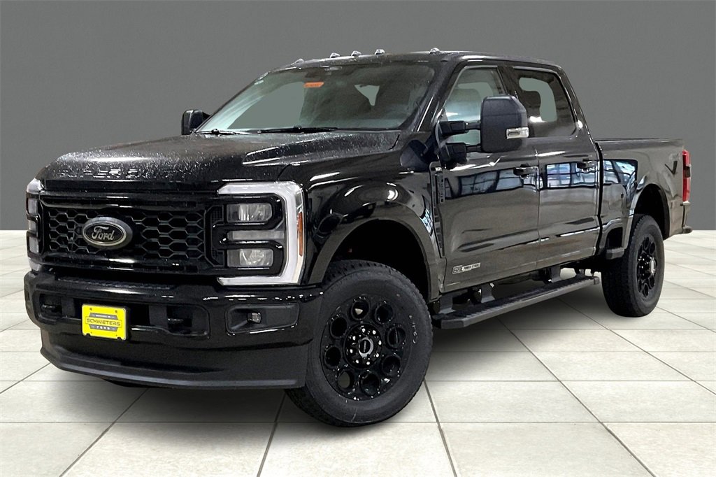 New 2026 Ford F350 XLT image 2