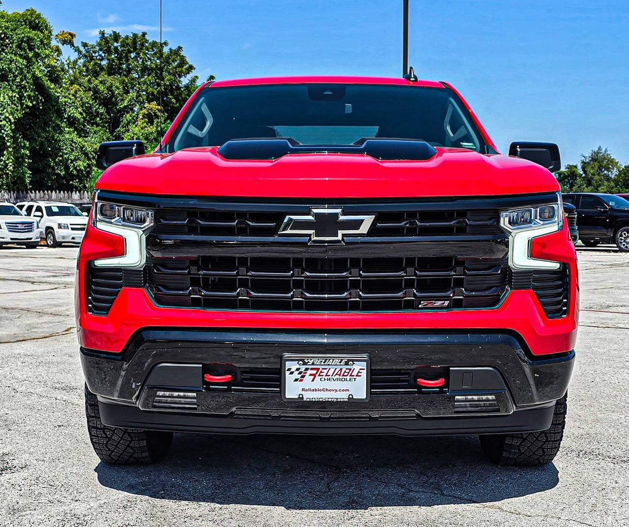 Used 2024 Chevrolet Silverado 1500 LT Trail Boss w/ Protection Package AWD/4WD image 2