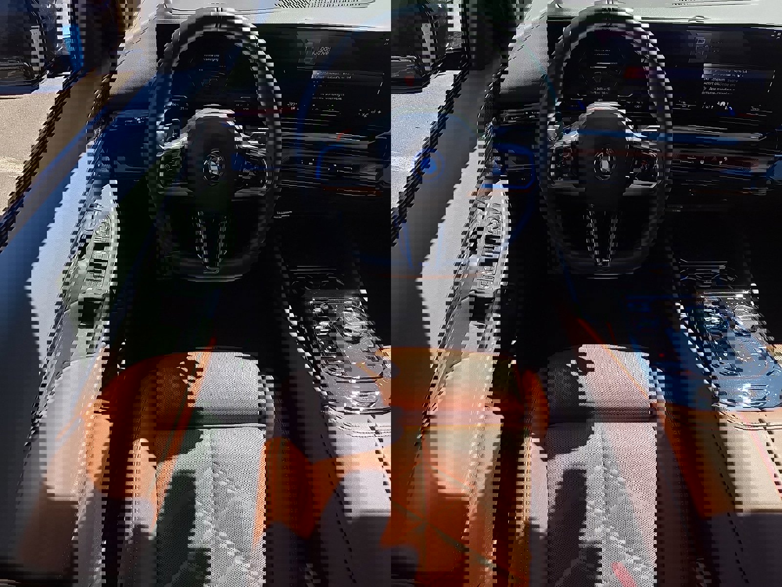 Used 2025 BMW i5 xDrive40 w/ Executive Package image 12