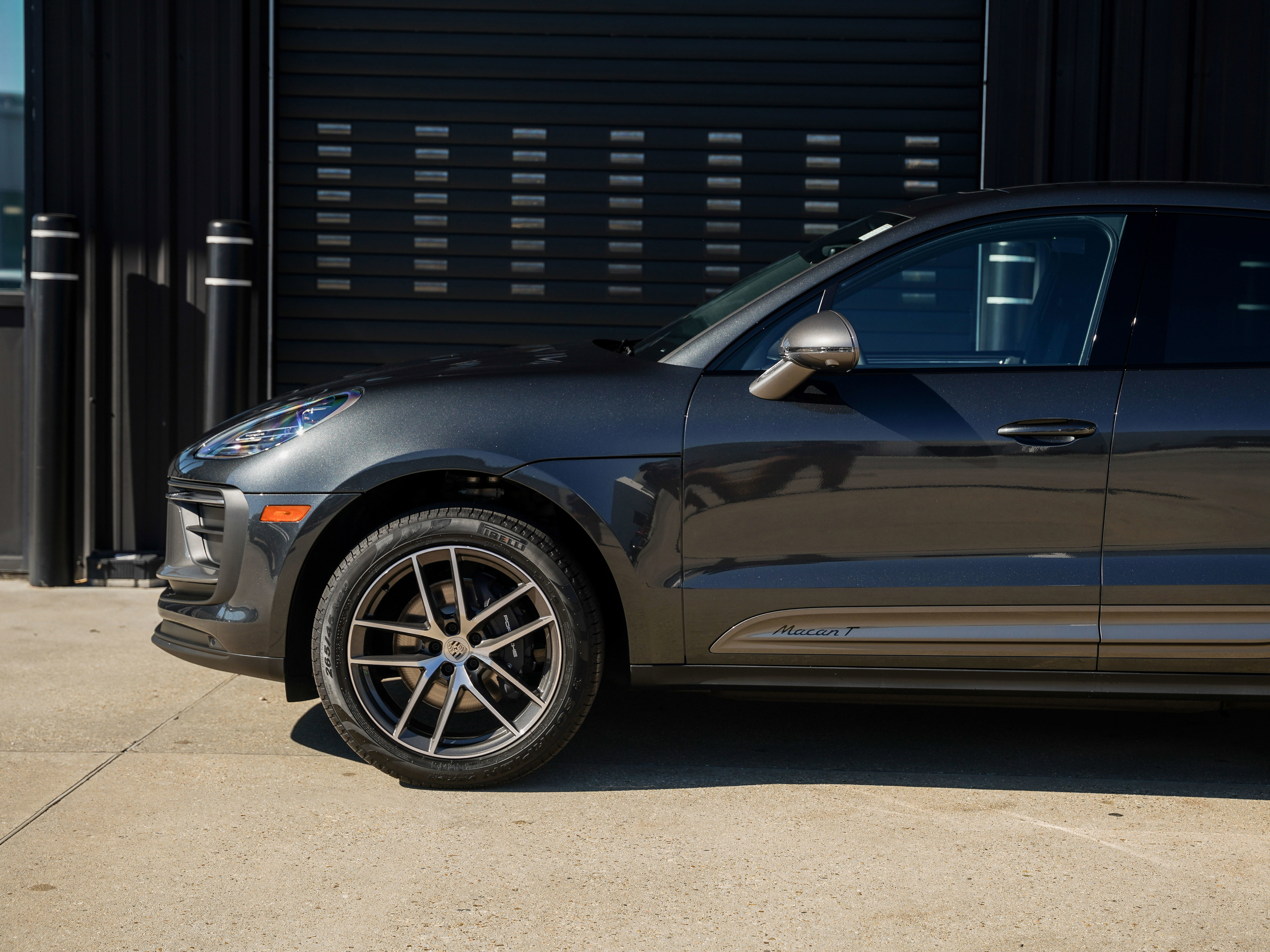 Certified 2026 Porsche Macan Turbo AWD/4WD image 11