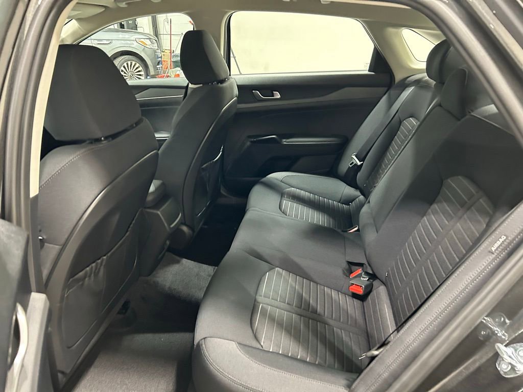 New 2026 Kia K5 LXS FWD image 25