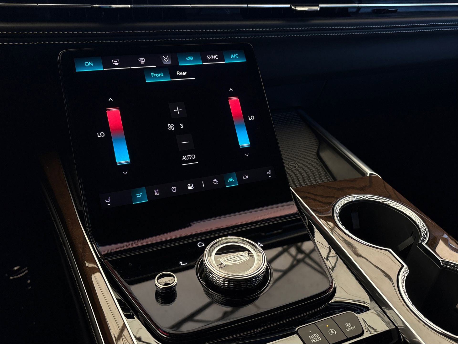 New 2026 Cadillac Escalade ESV Platinum Sport w/ LPO, ONYX Package image 27