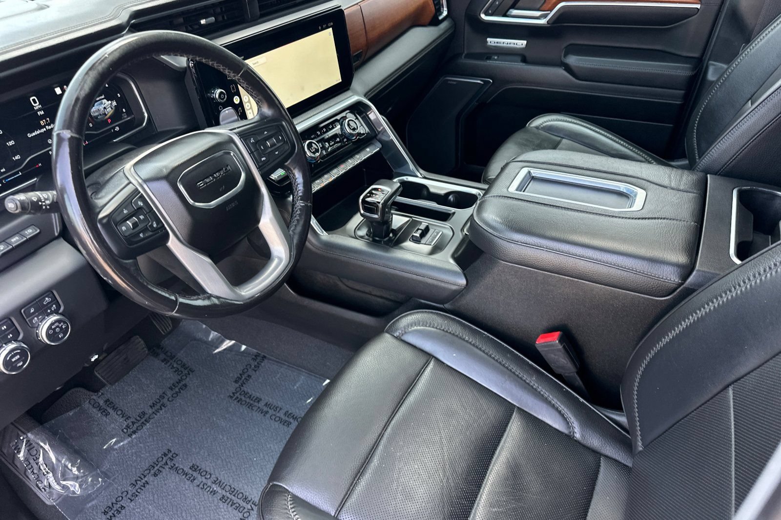 Used 2022 GMC Sierra 1500 Denali w/ Technology Package AWD/4WD image 10