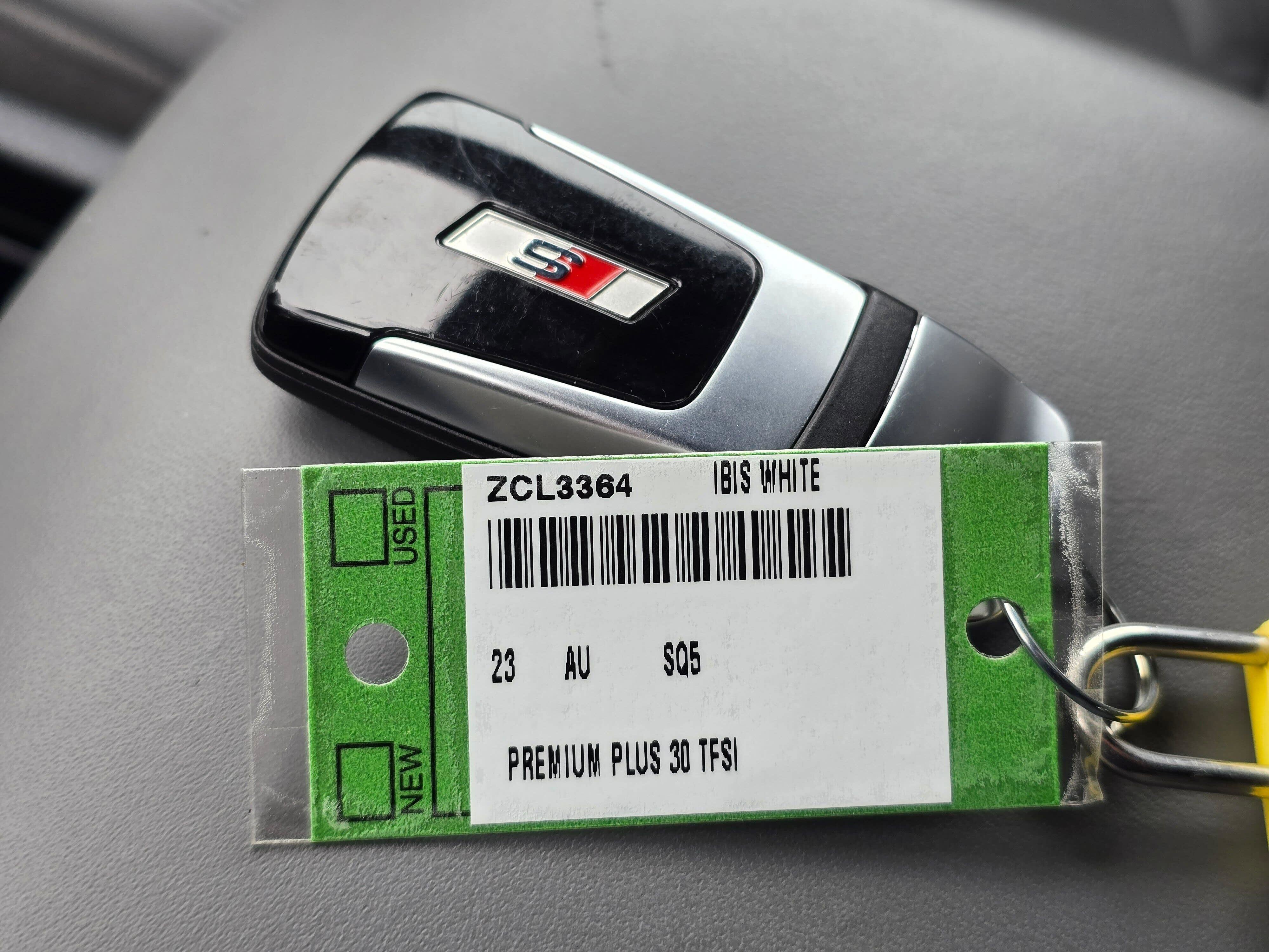 Certified 2023 Audi SQ5 Premium Plus w/ Premium Plus Package AWD/4WD image 32