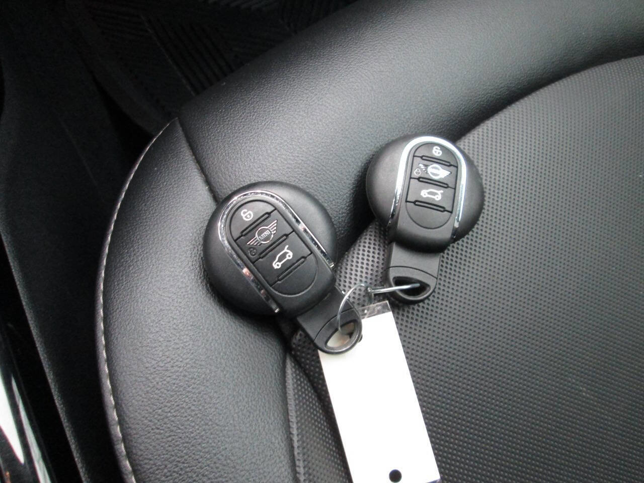 Used 2019 MINI Cooper Clubman ALL4 image 31