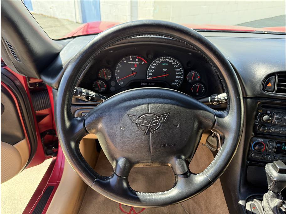 Used 2002 Chevrolet Corvette Convertible w/ Preferred Equipment Group2 RWD image 23