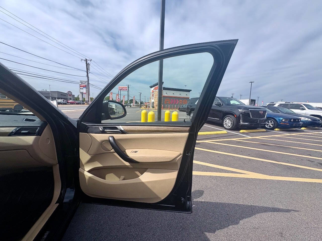 Used 2015 BMW X3 xDrive28d image 35