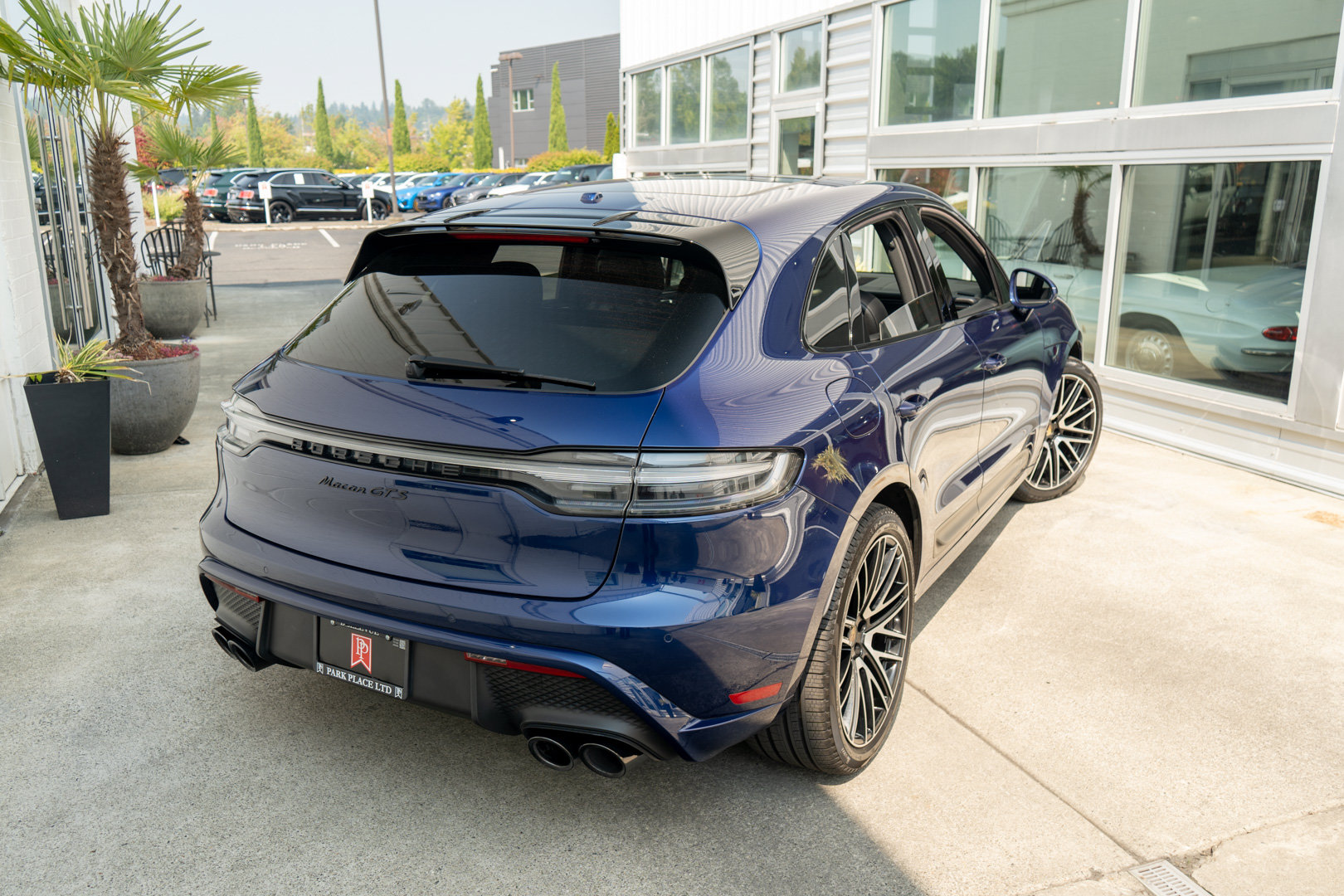 Used 2022 Porsche Macan GTS AWD/4WD image 6