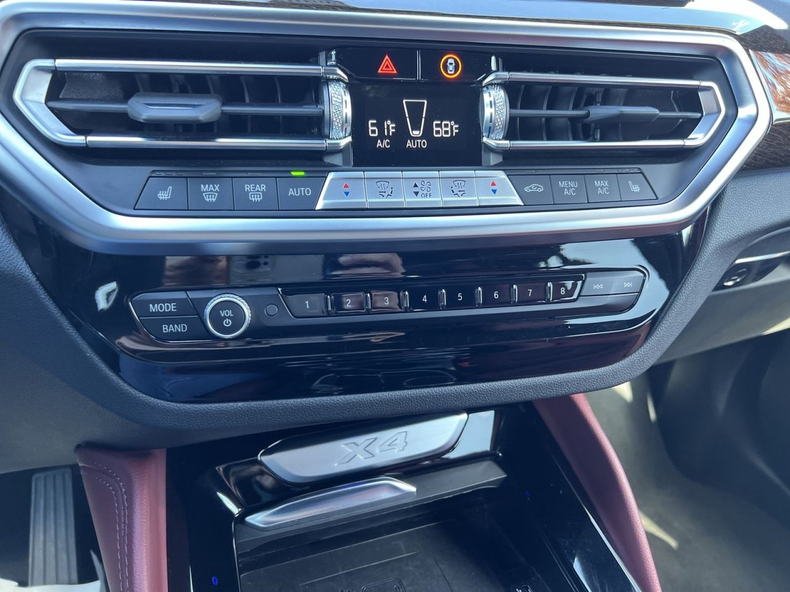 Used 2023 BMW X4 xDrive30i w/ Premium Package image 19