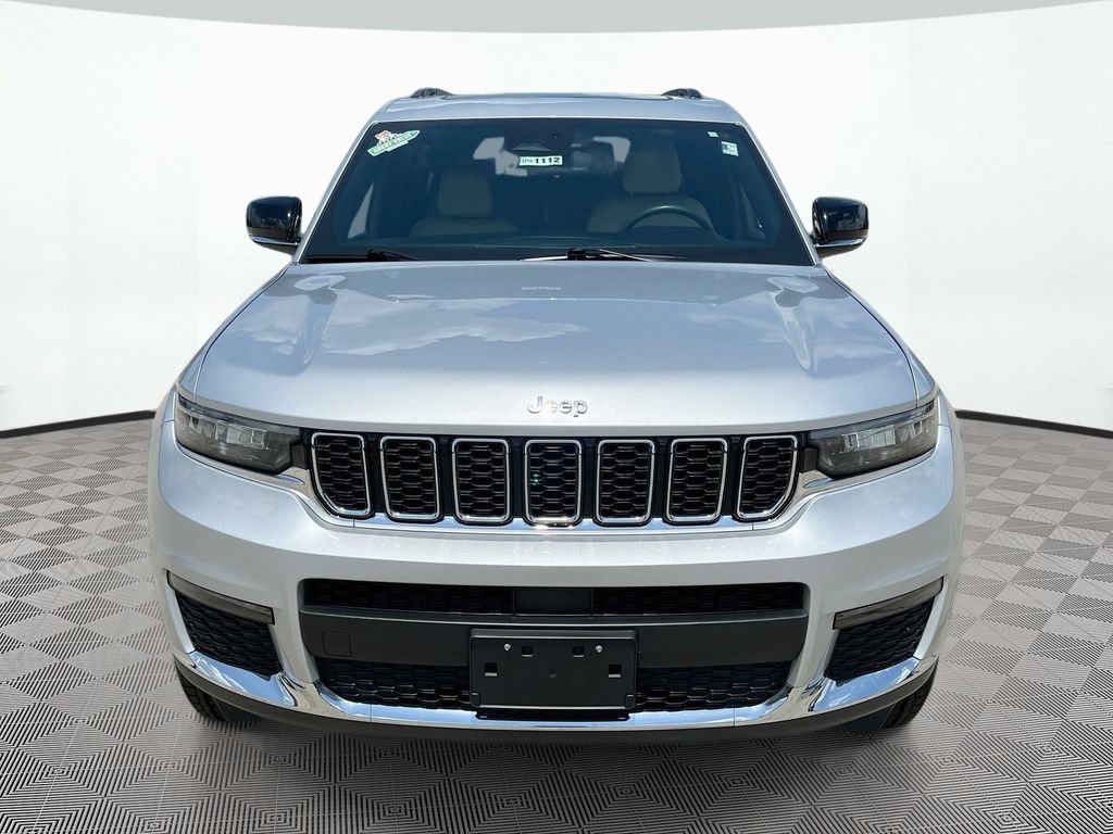 Used 2023 Jeep Grand Cherokee L Limited w/ Trailer Tow Group (B) AWD/4WD image 2