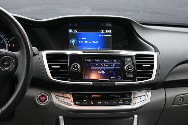 Used 2015 Honda Accord EX-L image 10
