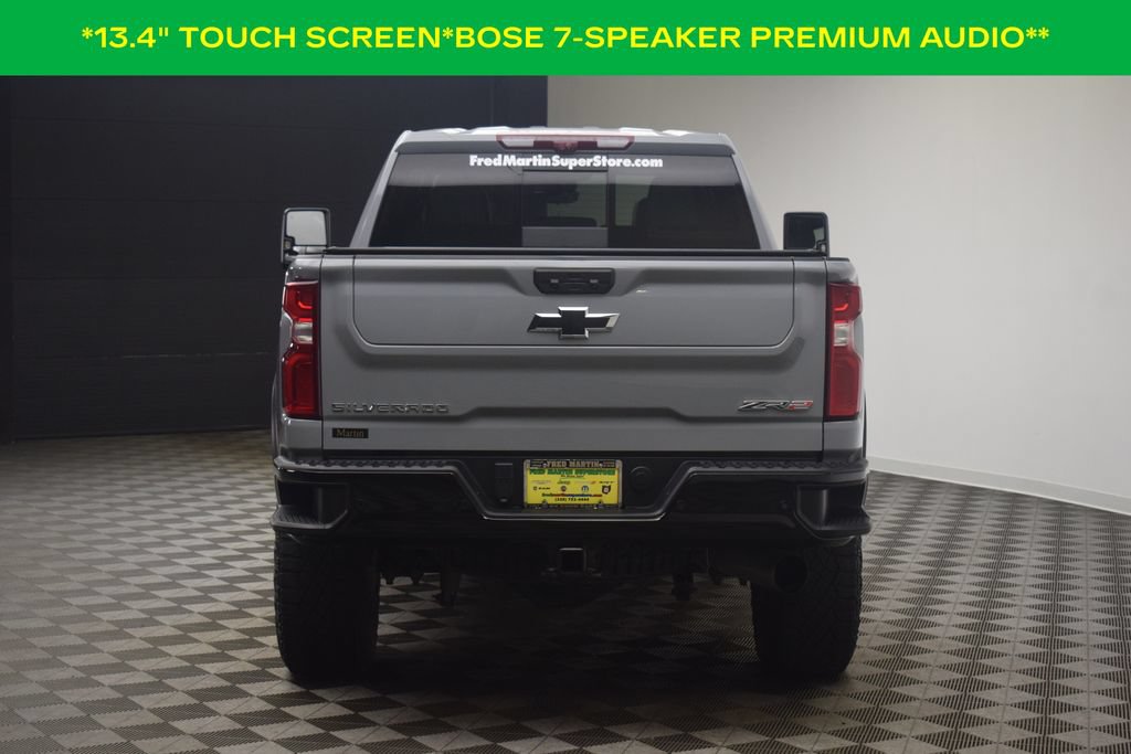 Used 2024 Chevrolet Silverado 2500 ZR2 w/ Technology Package AWD/4WD image 9