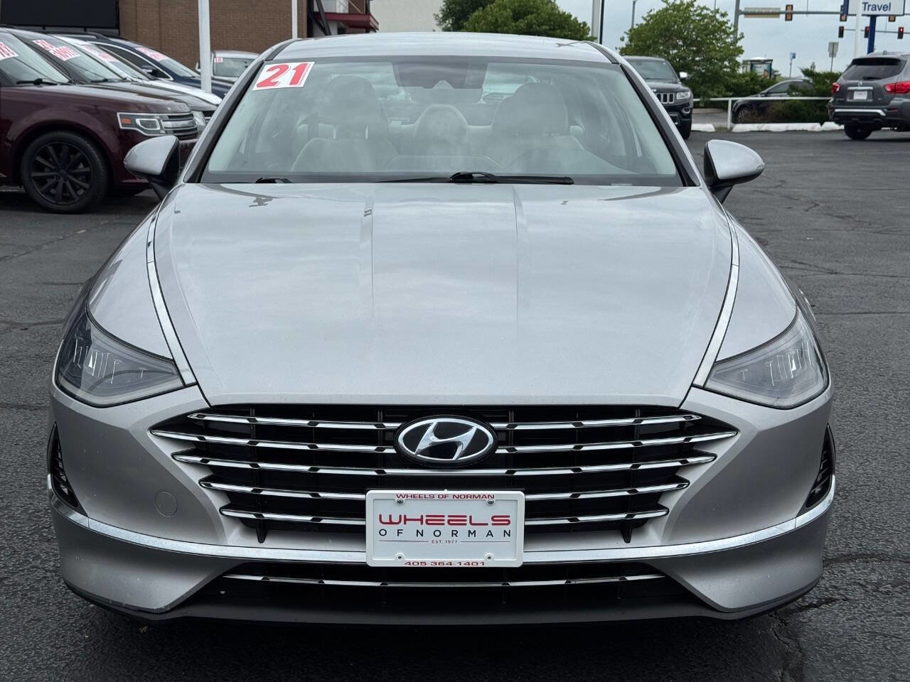 Used 2021 Hyundai Sonata Blue FWD image 2
