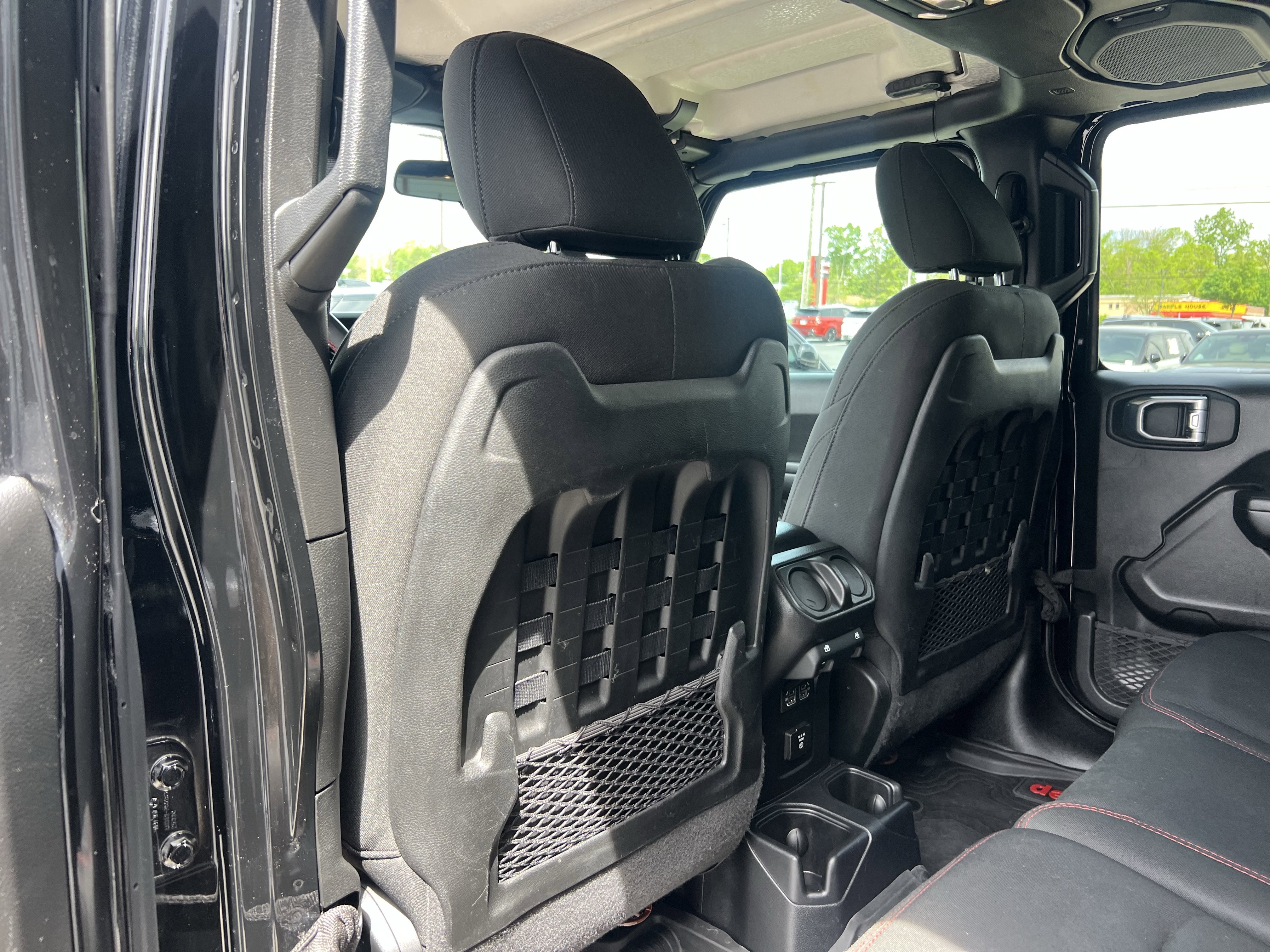 Used 2021 Jeep Wrangler Unlimited Rubicon AWD/4WD image 31