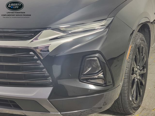 Used 2022 Chevrolet Blazer Premier w/ Enhanced Convenience Package FWD image 9