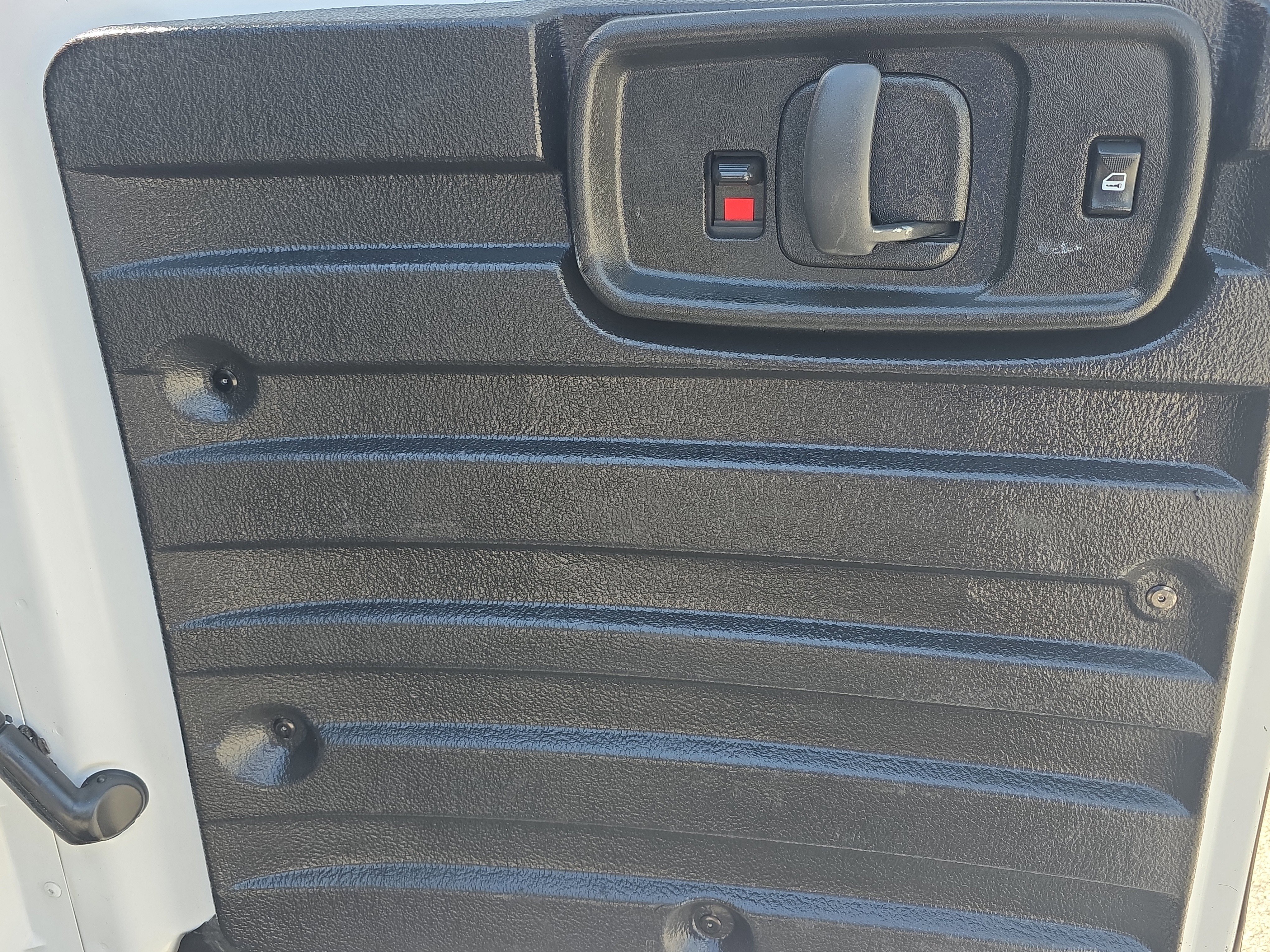 Used 2020 Chevrolet Express 2500 w/ Communications Package RWD image 9