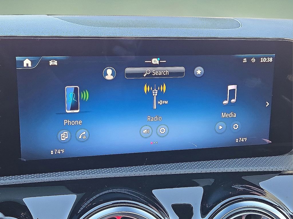 Used 2025 Mercedes-Benz CLA 250 image 28