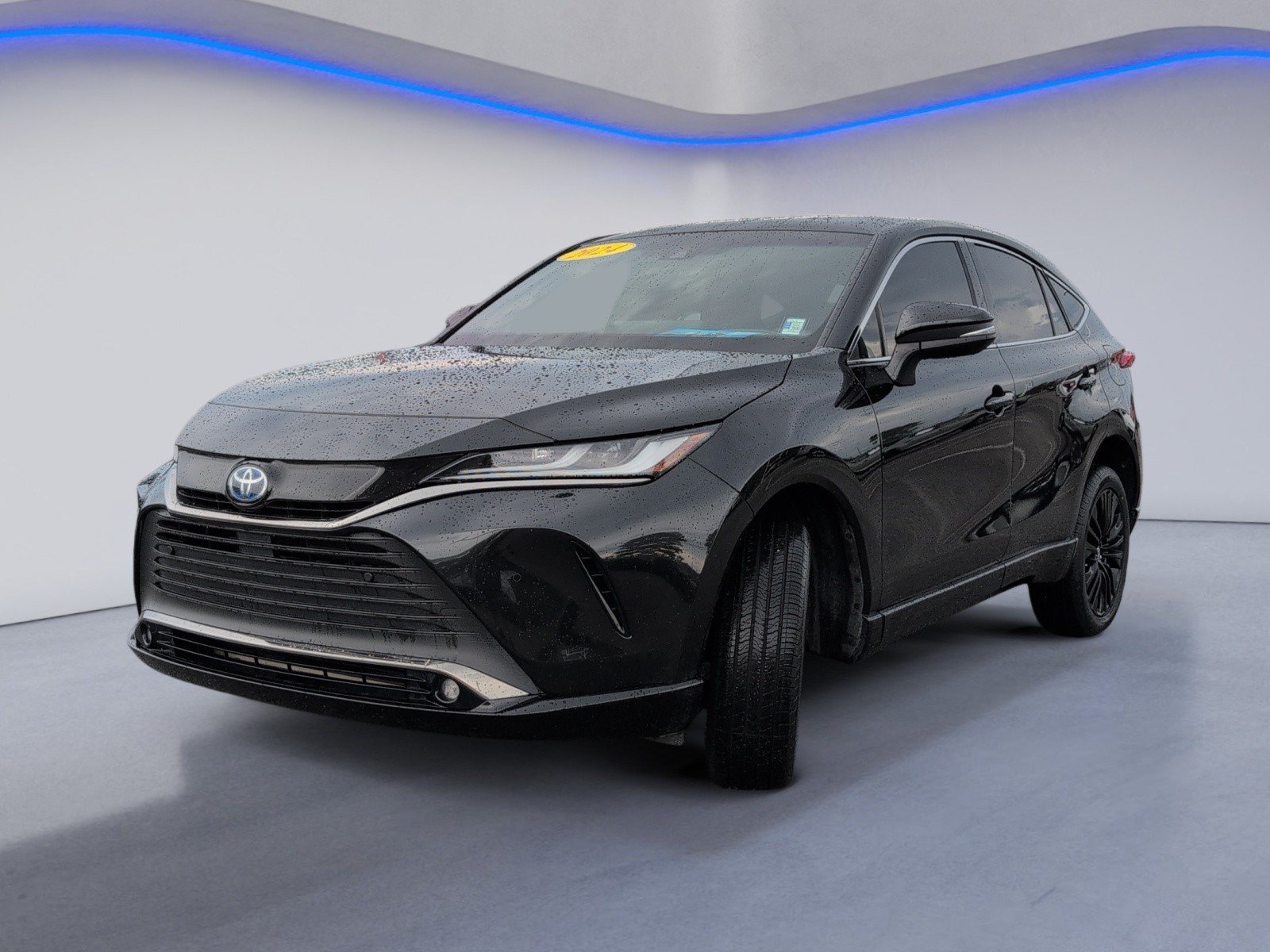 Used 2024 Toyota Venza Nightshade AWD/4WD image 11