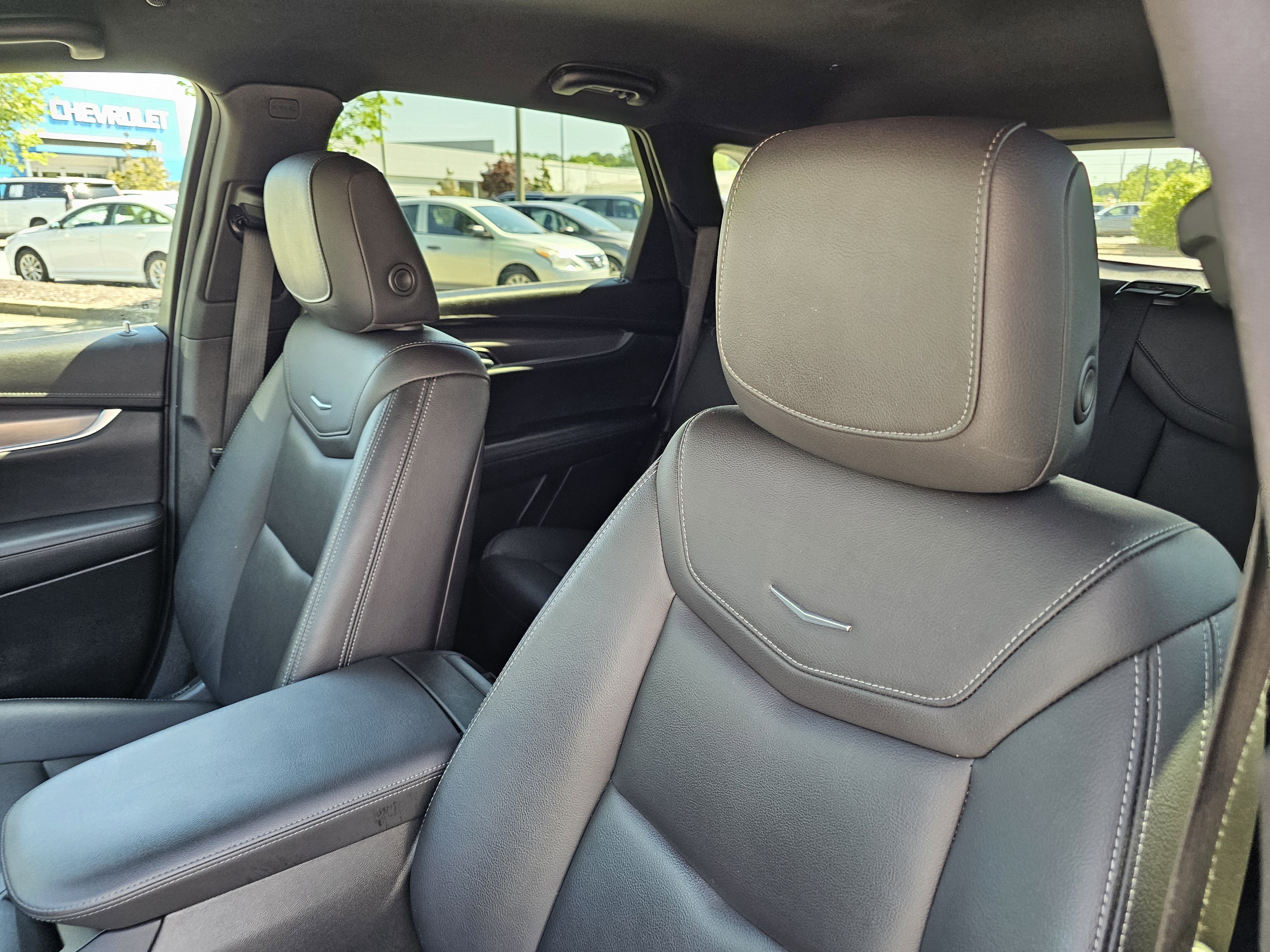 Used 2023 Cadillac XT5 Luxury FWD image 17