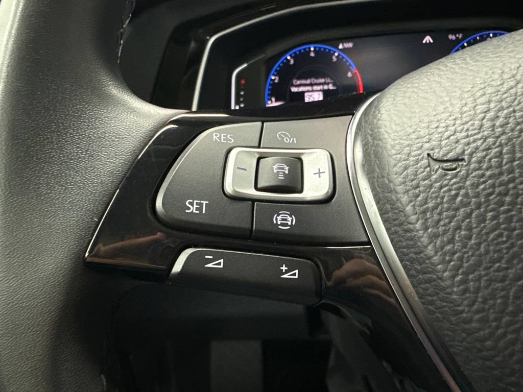 Used 2020 Volkswagen Jetta SEL FWD image 23