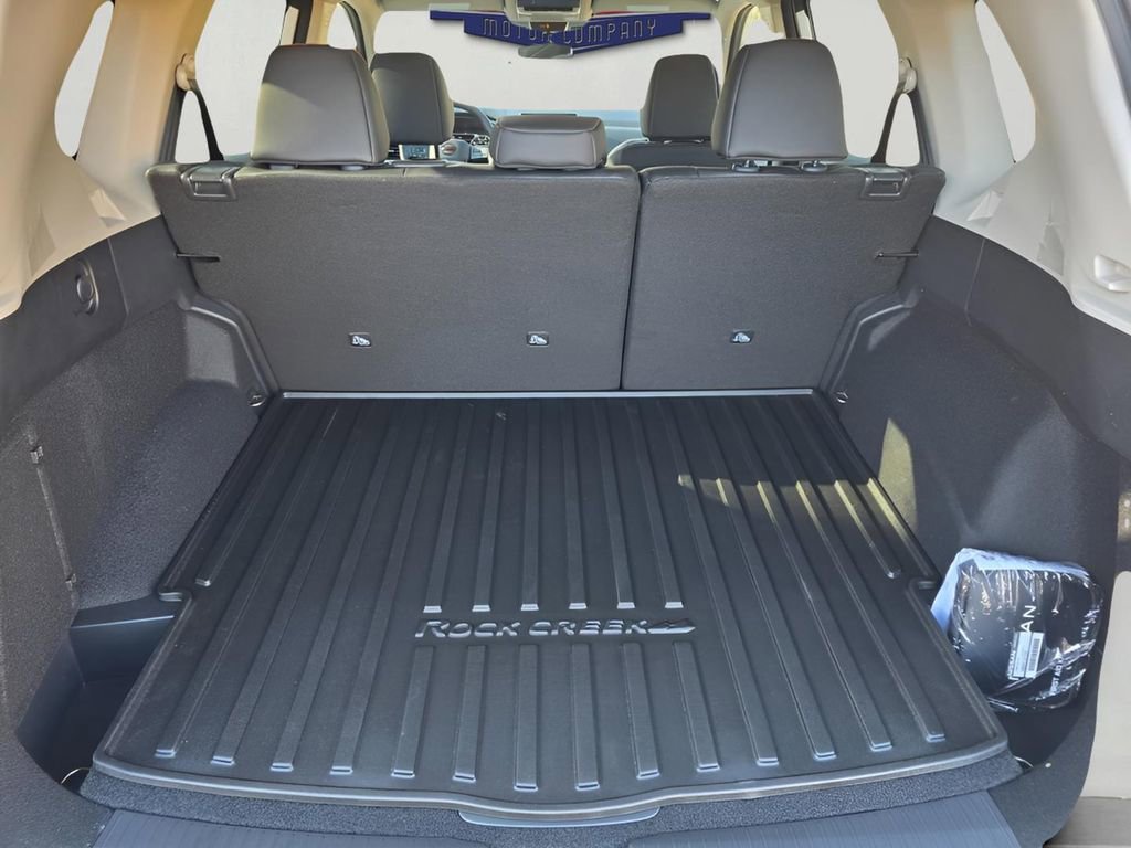 New 2026 Nissan Rogue SV image 9