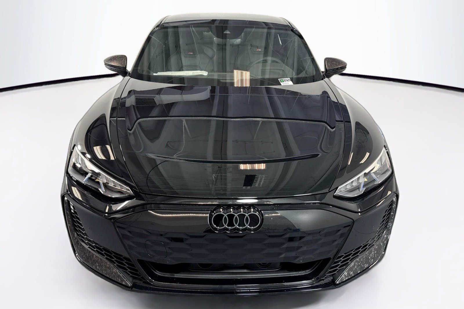 New 2026 Audi RS e-tron GT performance image 2