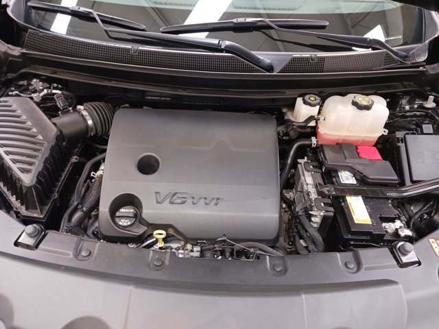 Used 2023 Chevrolet Traverse LT image 31