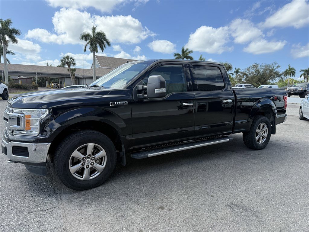 Used 2018 Ford F150 XLT w/ Equipment Group 301A Mid image 3