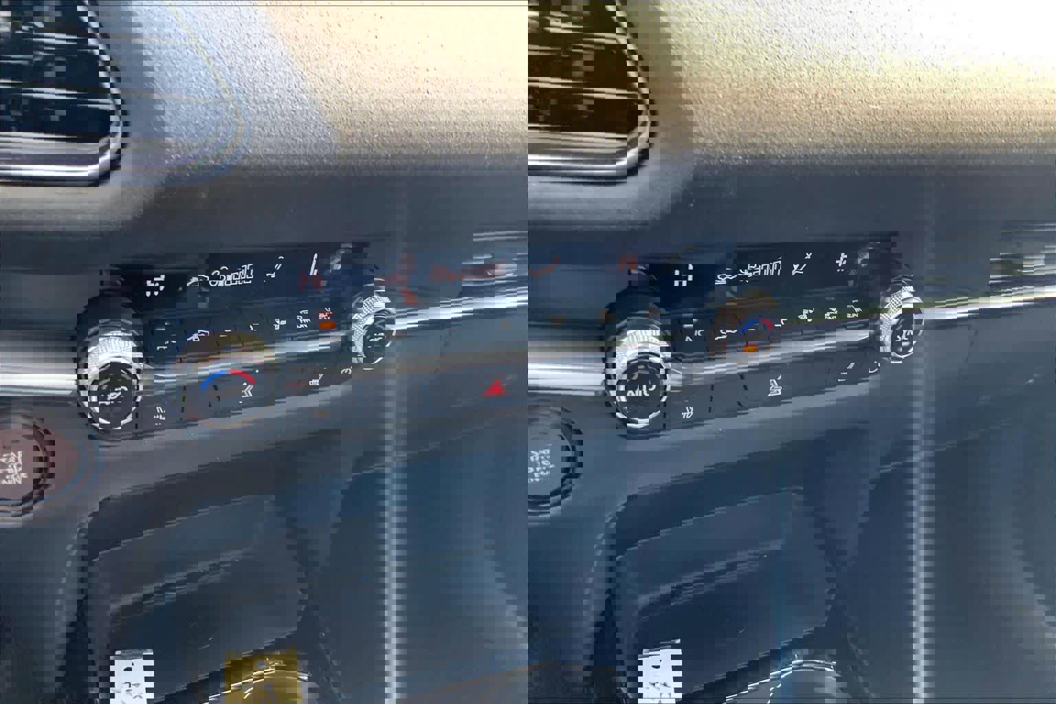 Certified 2025 MAZDA CX-30 Carbon image 34