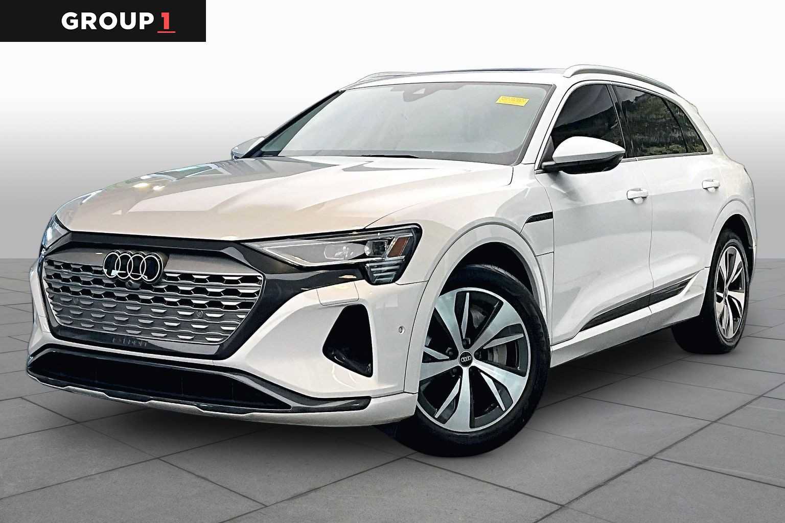 Used 2024 Audi Q8 e-tron Premium Plus w/ Premium Plus Package AWD/4WD video 1