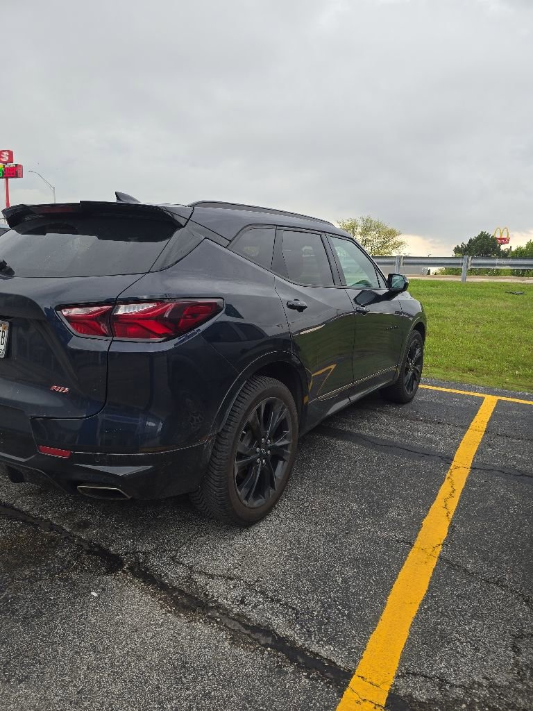 Used 2020 Chevrolet Blazer RS w/ LPO, Cargo Package FWD image 3