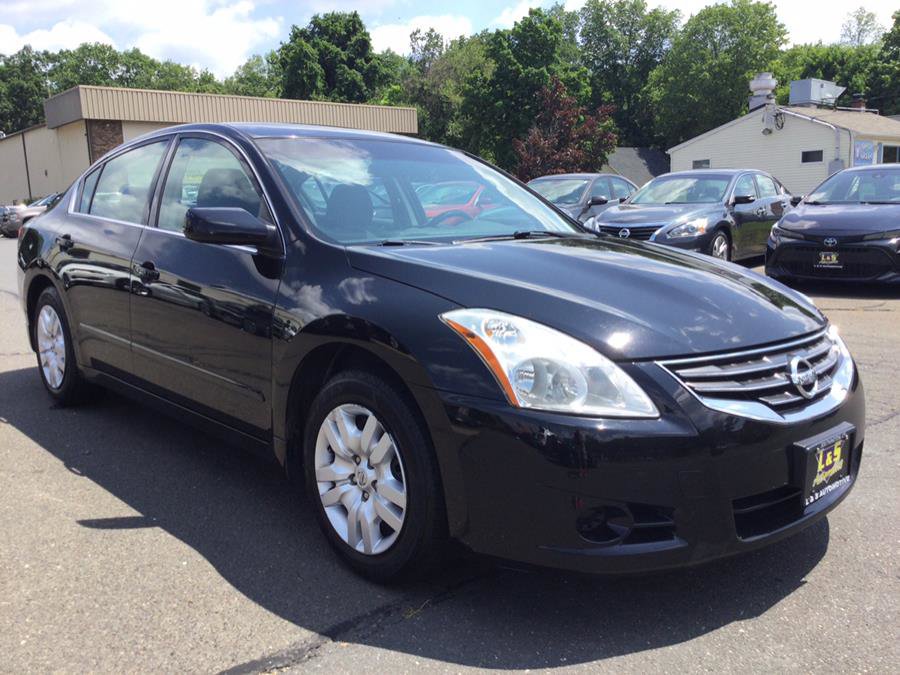 Used 2010 Nissan Altima 2.5 S image 3