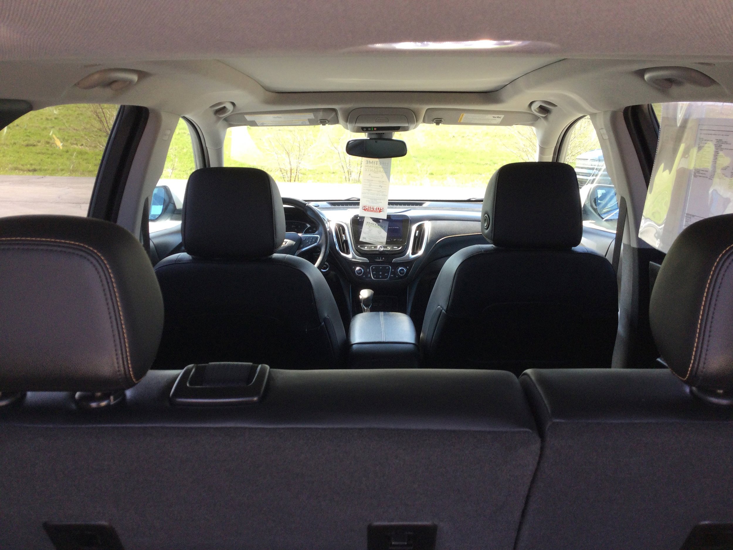 Used 2022 Chevrolet Equinox Premier FWD image 11