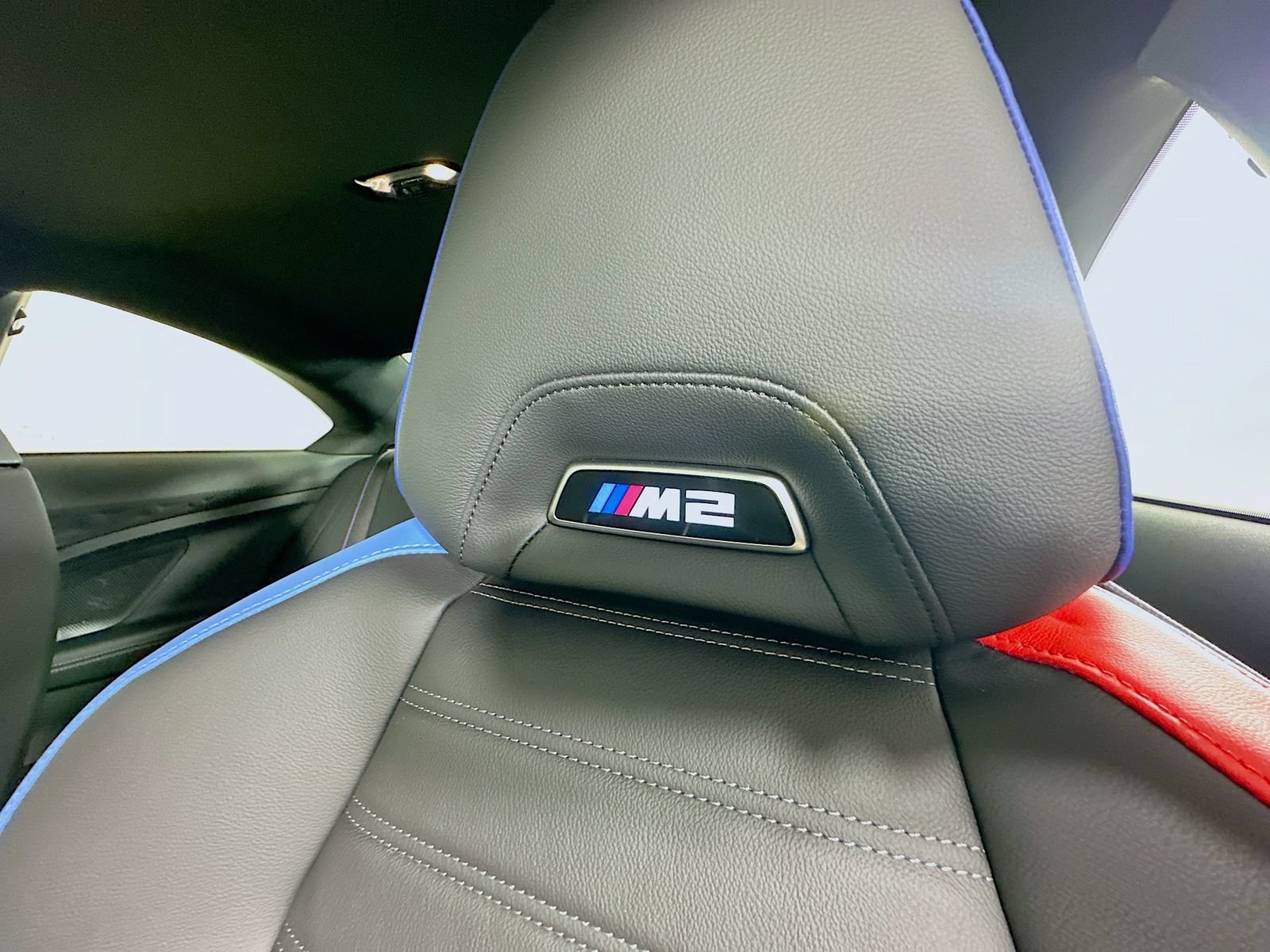 New 2026 BMW M2 w/ Lighting Package RWD image 34